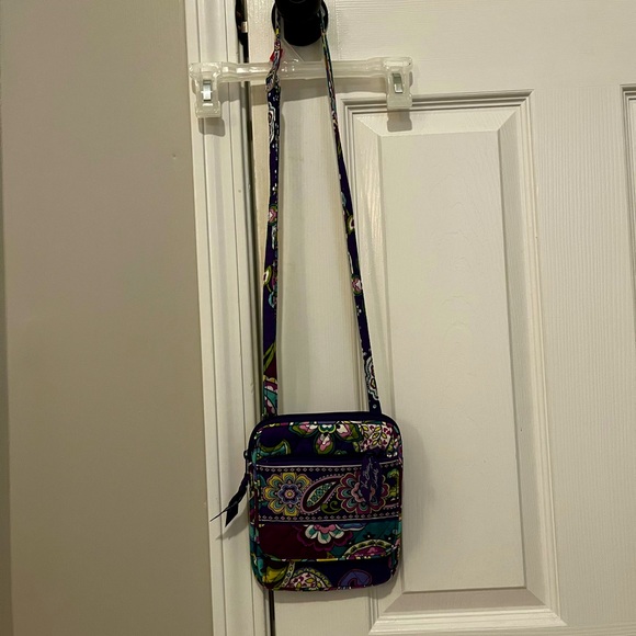 Vera Bradley Purse - Picture 1 of 8